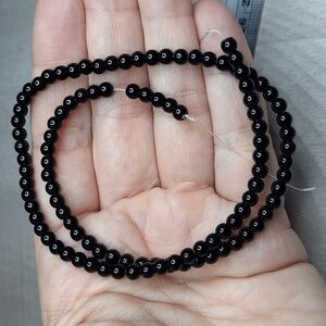 4mm Black Glass 15-inch Strand #4